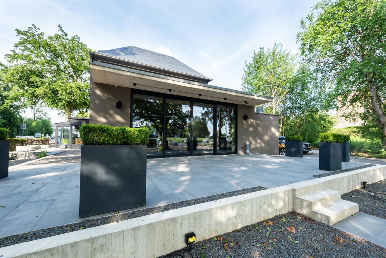 Airfield - Airport Hotel Sandweiler Exterior photo